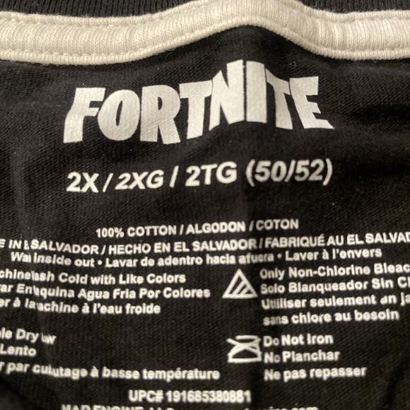 Fortnite Epic Games Give Me The Loot Llama Graphic Shirt Mens 2XL NEW - Picture 2 of 12